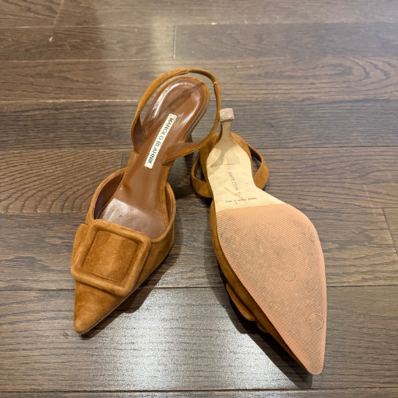 MANOLO BLAHNIK Maysli 70 suede slingback pumps - Picture 4 of 4